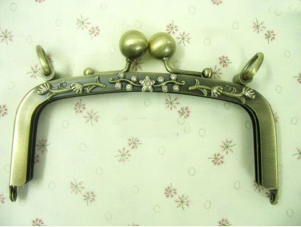 purse frame