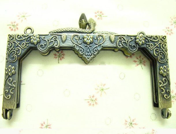 purse frame